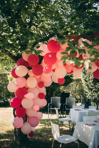 Balloon Garlands: A Festive Touch